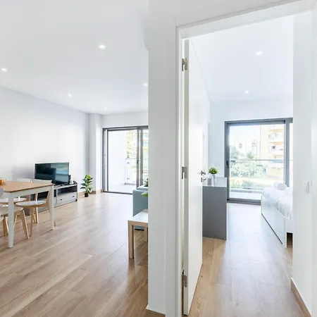 Sweet Escape Apartment *
